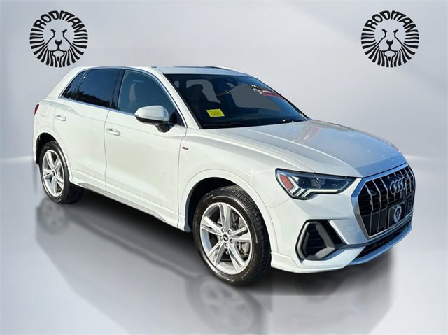 Used 2021 Audi Q3 2.0T Premium Plus w/ Premium Plus Package image 7