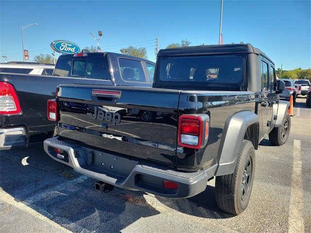 Used 2023 Jeep Gladiator Sport w/ Trailer Tow Package image 4