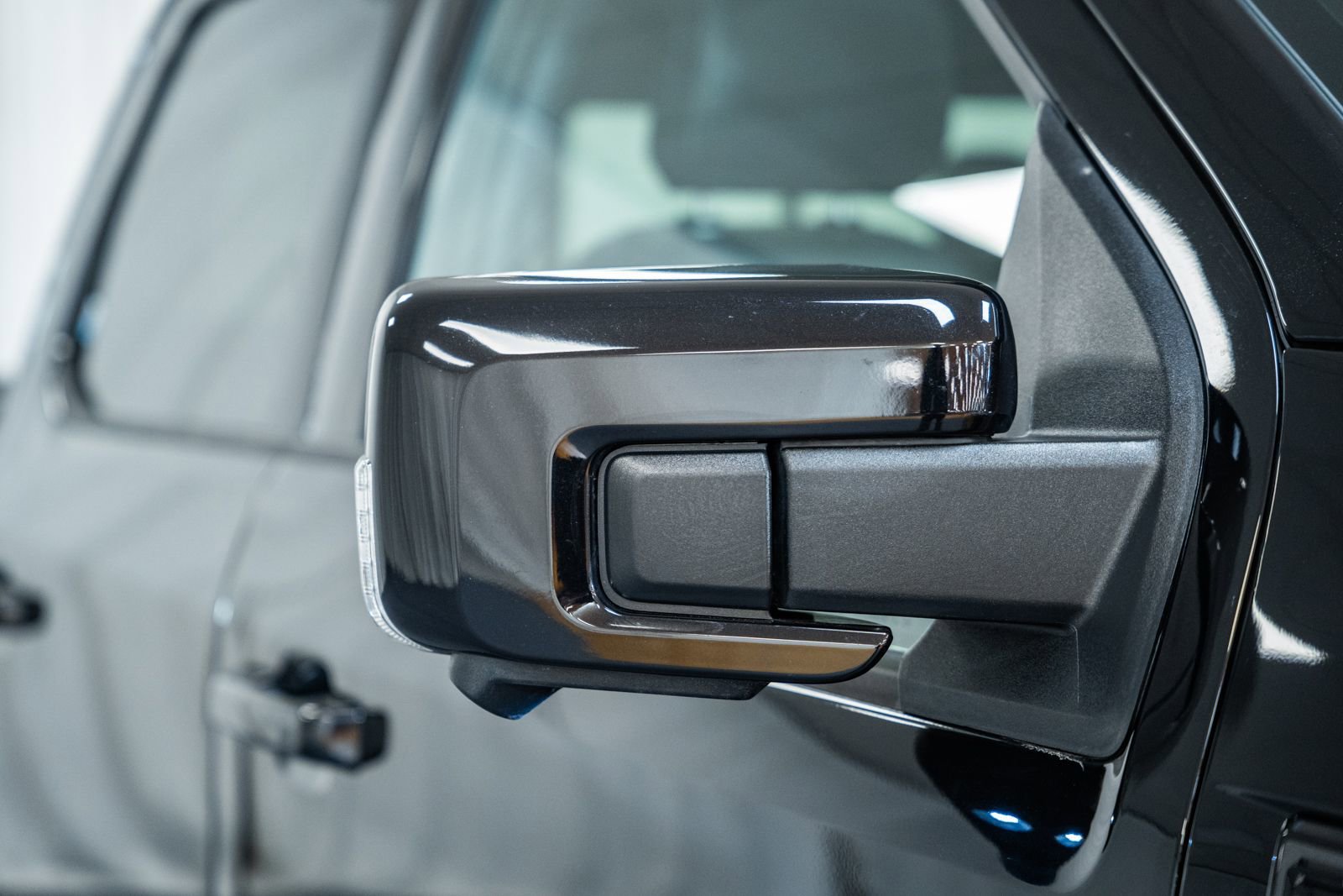 Certified 2024 Ford F150 Lariat image 18