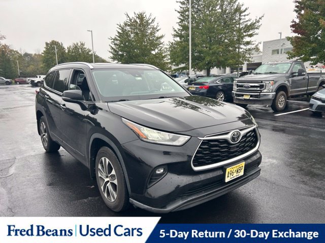 Used 2020 Toyota Highlander XLE