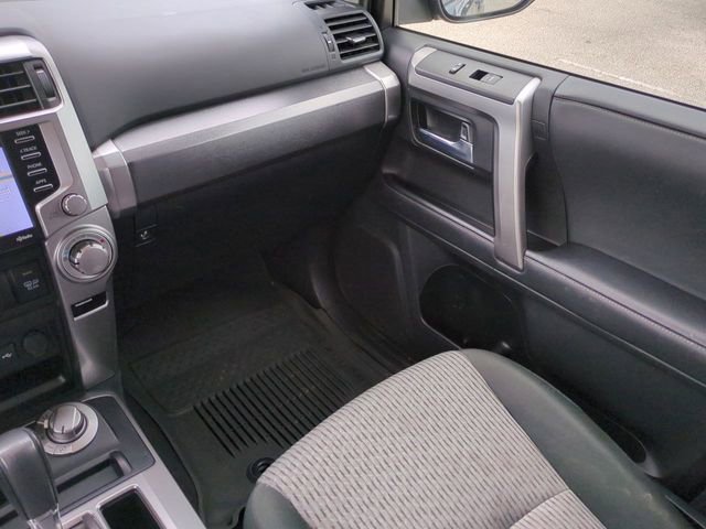 Used 2021 Toyota 4Runner SR5 AWD/4WD image 17