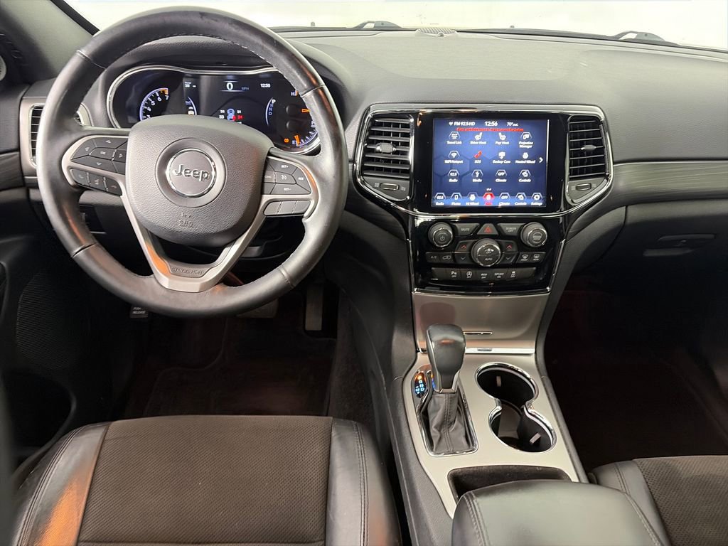 Used 2019 Jeep Grand Cherokee Altitude image 14