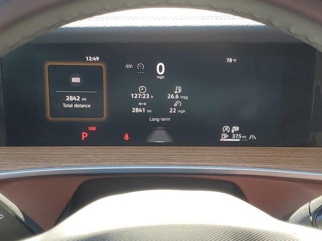 Used 2025 Volkswagen Tiguan SEL R-Line image 24