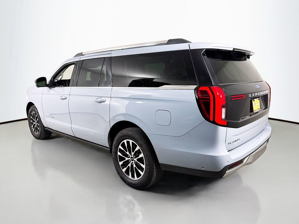 Certified 2025 Ford Expedition Max Platinum image 3