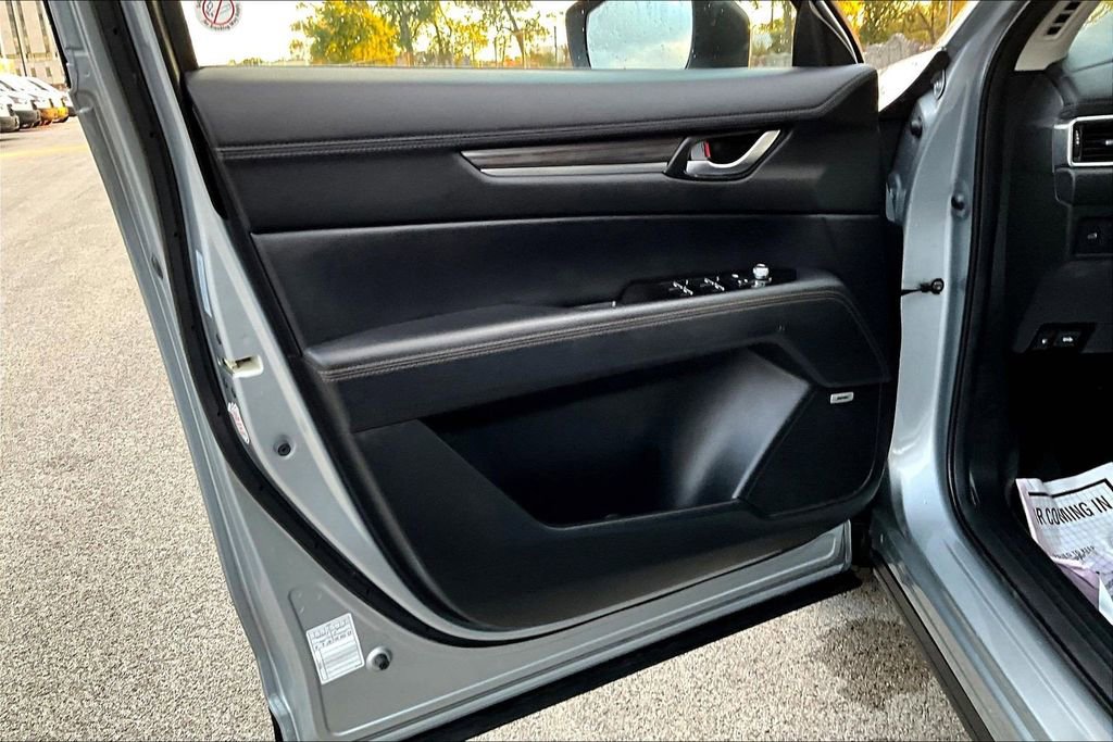 Used 2023 MAZDA CX-5 AWD 2.5 S w/ Premium Package image 22