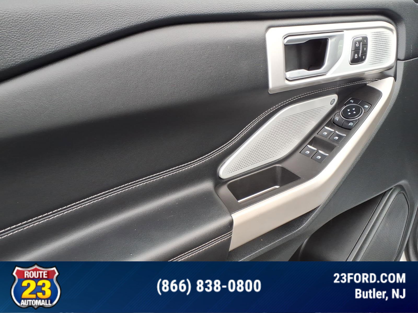 Certified 2023 Ford Explorer Limited w/ Limited Technology Package AWD/4WD image 11