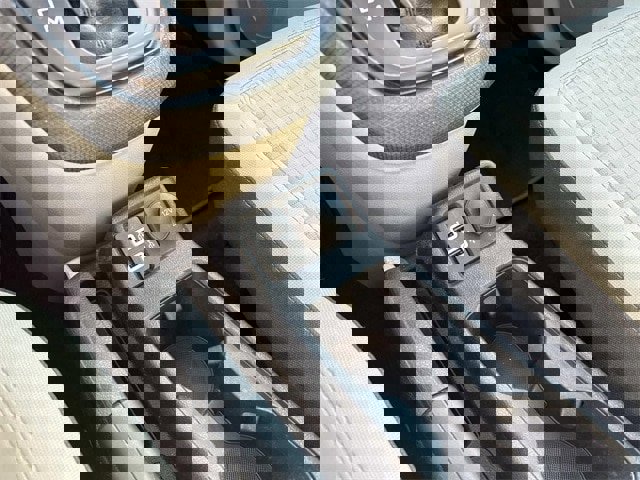 Certified 2022 Ford Transit Connect XLT image 29