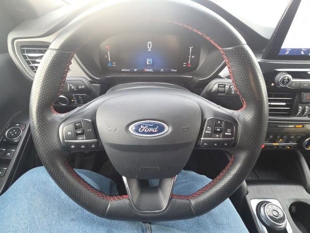 Certified 2024 Ford Escape ST-Line w/ Cold Weather Package image 42