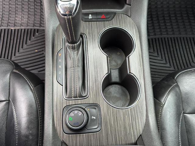 Used 2019 GMC Acadia SLT image 19