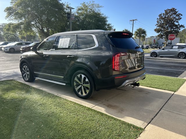 Used 2022 Kia Telluride EX w/ EX Premium Package FWD image 8