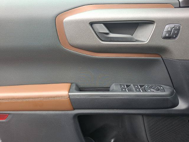 Certified 2025 Ford Bronco Sport Outer Banks w/ Outer Banks Tech Package+ AWD/4WD image 12