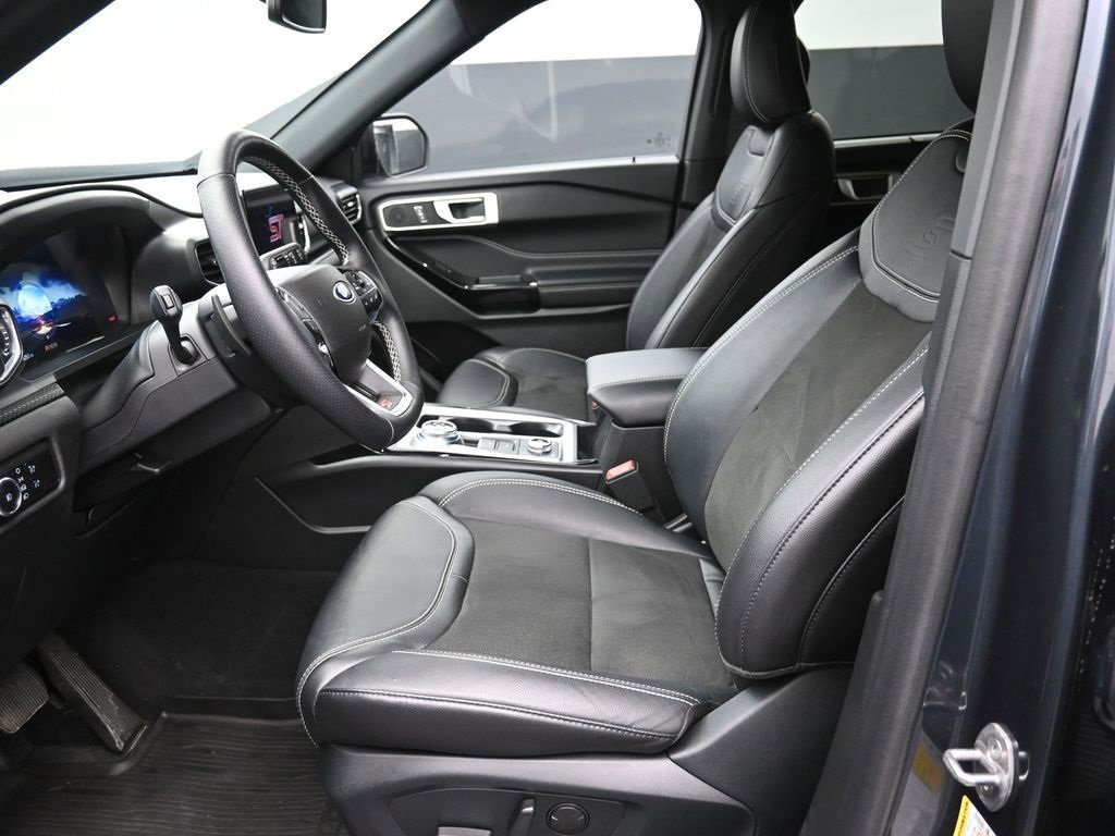 Certified 2023 Ford Explorer ST image 21