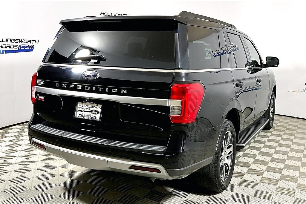 Certified 2022 Ford Expedition XLT RWD image 9