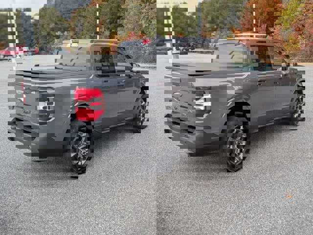 Certified 2023 Ford Maverick XLT image 4