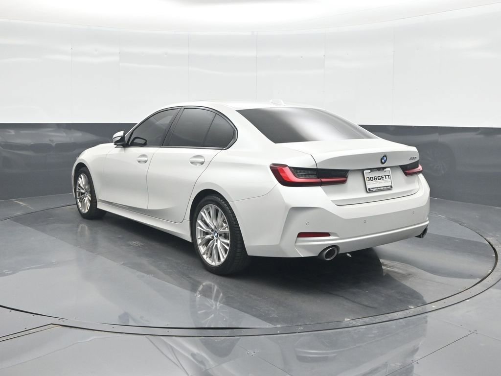 Used 2023 BMW 330i Sedan w/ Driving Assistance Package RWD image 22