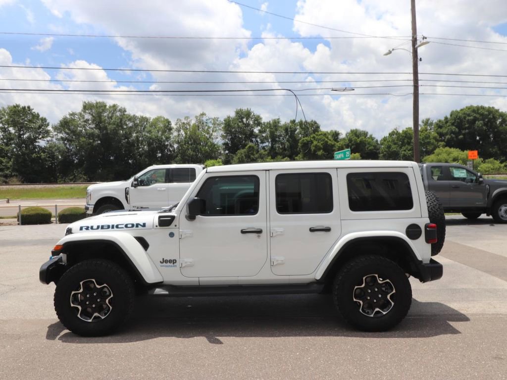 Used 2021 Jeep Wrangler Unlimited Rubicon 4xe w/ Cold Weather Group AWD/4WD image 8