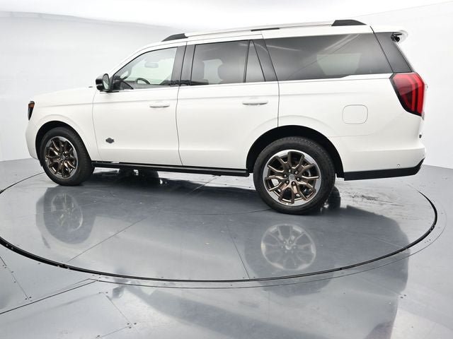 Certified 2025 Ford Expedition King Ranch AWD/4WD image 6