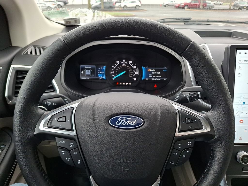 Certified 2023 Ford Edge Titanium w/ Equipment Group 301A image 19