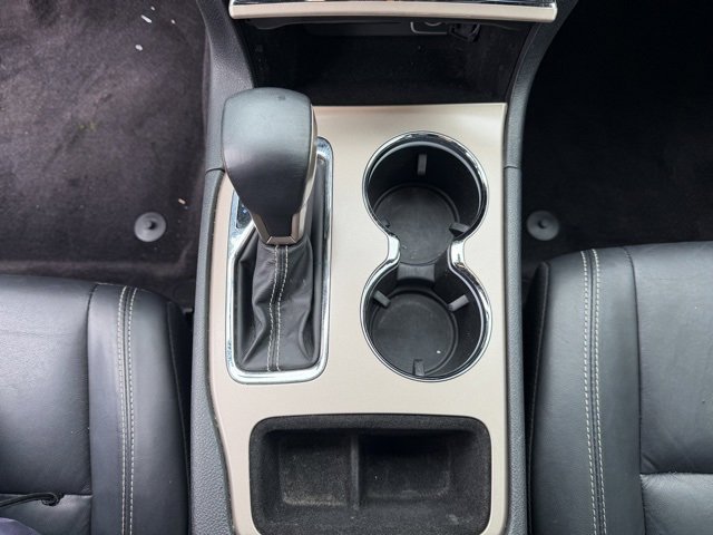 Used 2017 Jeep Grand Cherokee Limited image 18