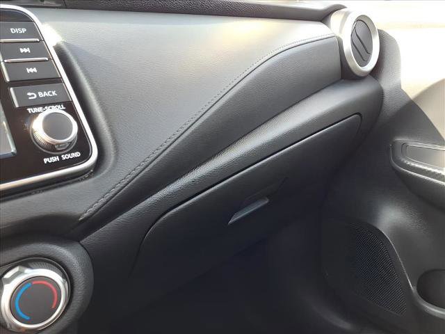 Used 2022 Nissan Versa S image 25