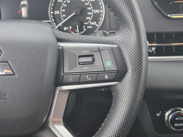 Used 2024 Mitsubishi Outlander SE FWD image 26
