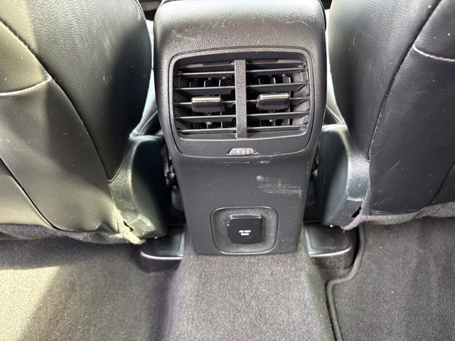 Certified 2020 Ford Escape Titanium w/ Titanium Premium Package 2.0 AWD/4WD image 13