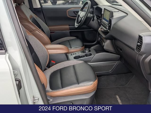 Certified 2024 Ford Bronco Sport Outer Banks w/ Tech Package AWD/4WD image 29