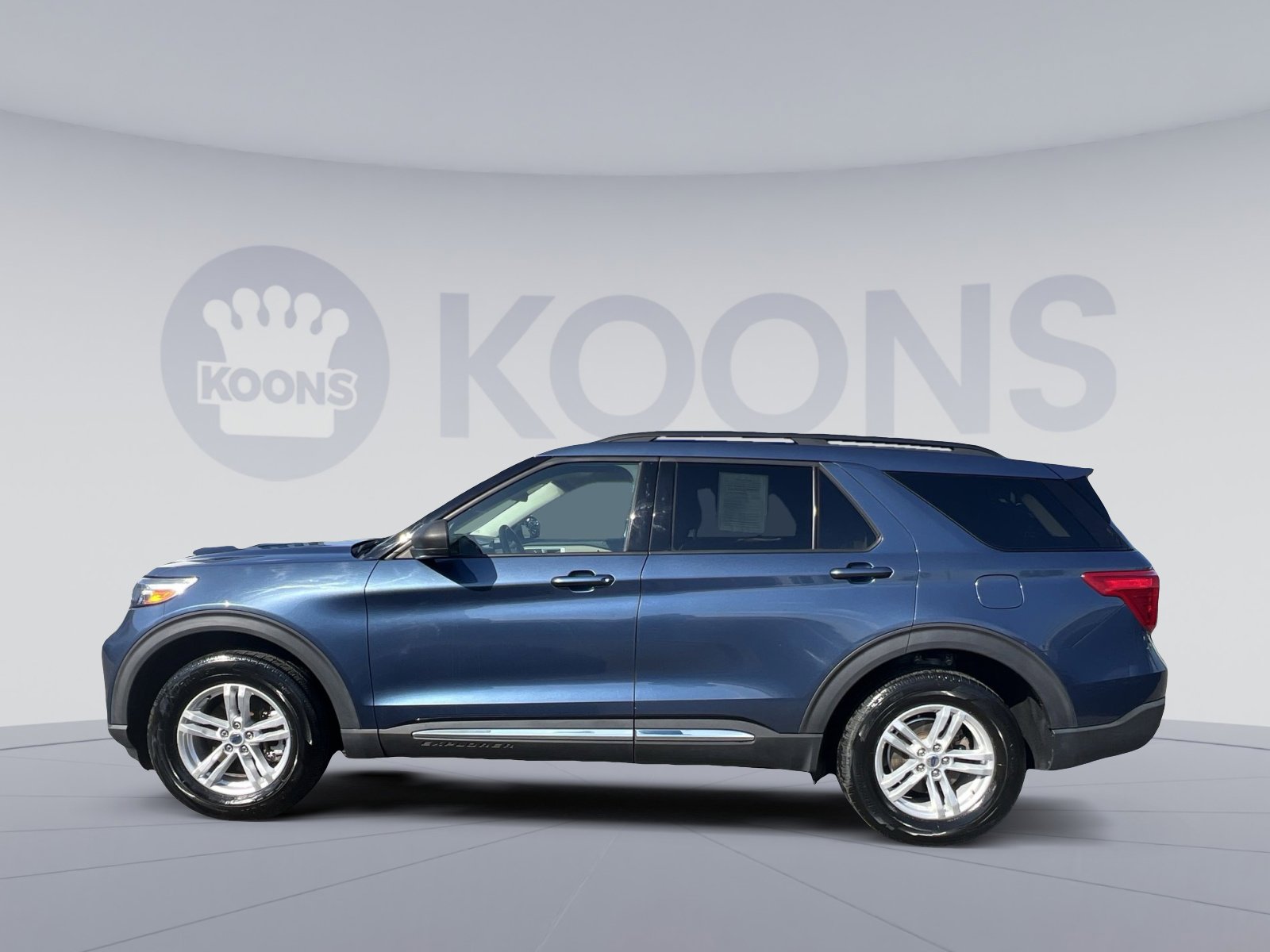 Certified 2020 Ford Explorer XLT w/ Class III Trailer Tow Package AWD/4WD image 7