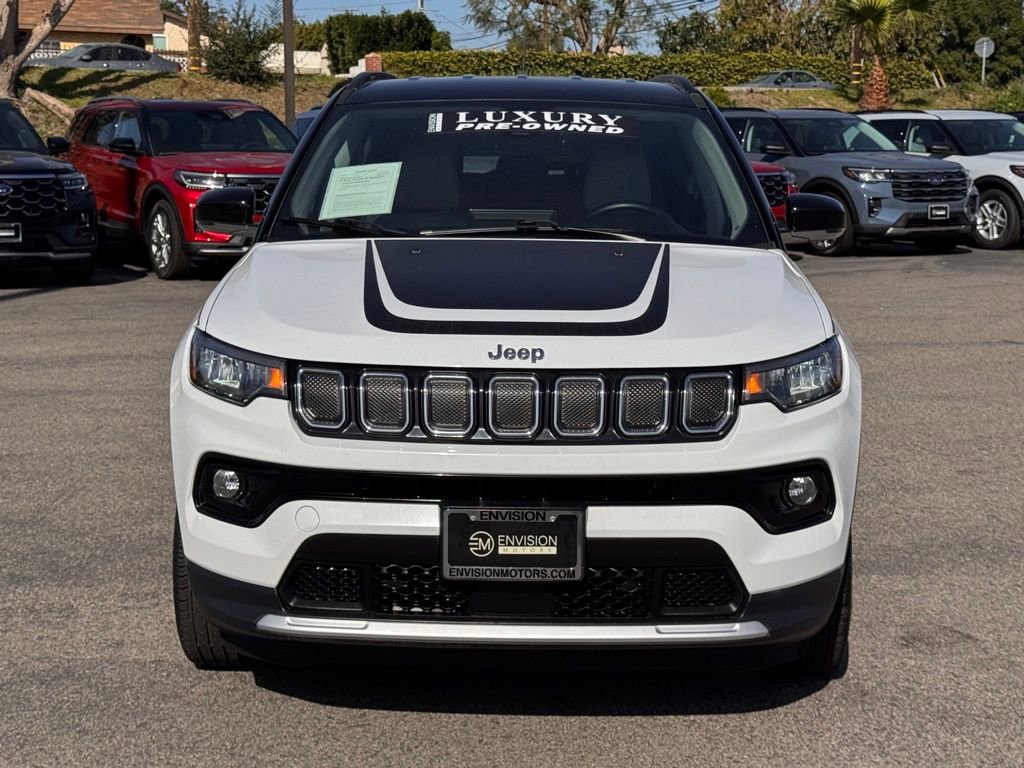 Used 2022 Jeep Compass Limited w/ Mopar Graphics Package image 6