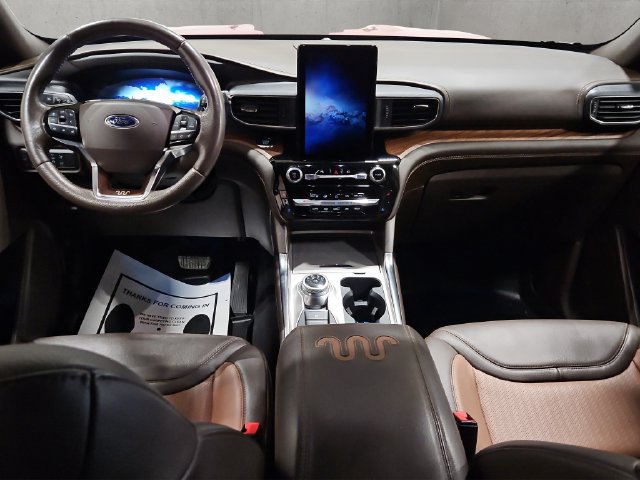 Certified 2021 Ford Explorer King Ranch w/ Premium Technology Package AWD/4WD image 2
