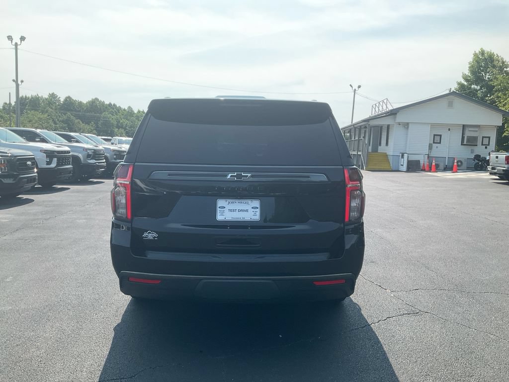 Used 2021 Chevrolet Tahoe Z71 w/ Z71 Off-Road Package AWD/4WD image 6