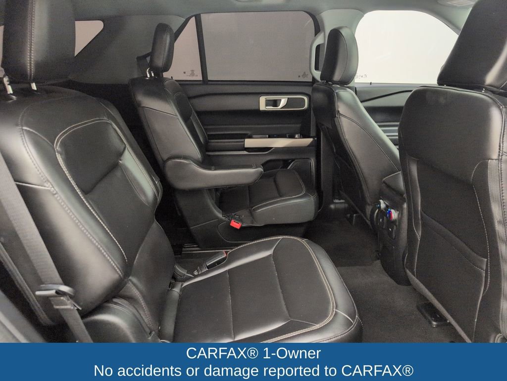 Certified 2022 Ford Explorer XLT w/ Equipment Group 202A image 19