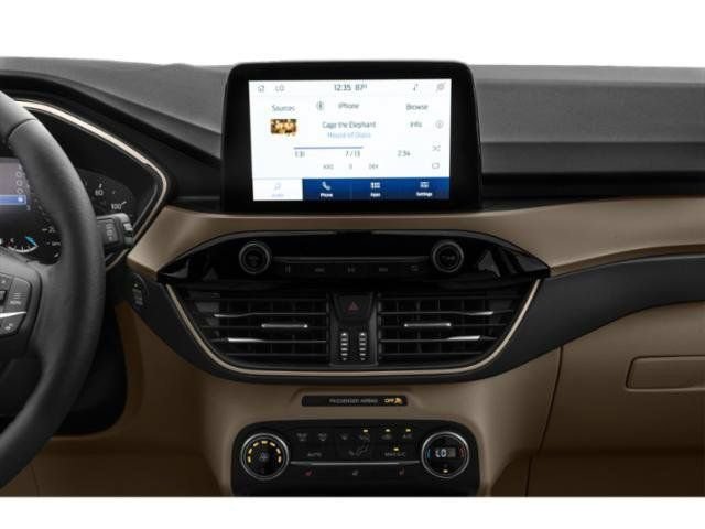 Certified 2022 Ford Escape SEL w/ SEL Stealth AWD Package image 10