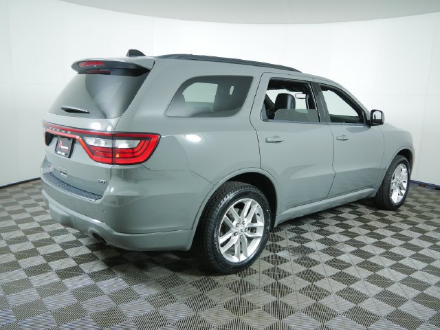 Used 2025 Dodge Durango GT AWD/4WD image 9