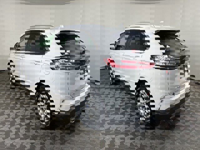 Certified 2020 Ford Edge SEL w/ Convenience Package image 2