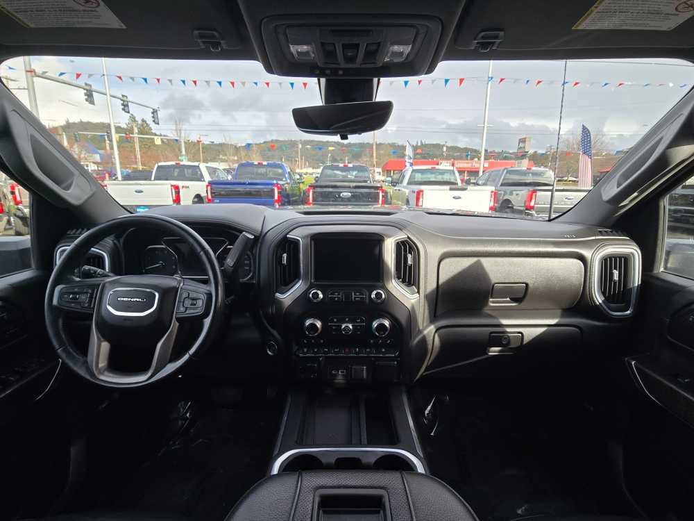Used 2022 GMC Sierra 3500 Denali w/ Denali Ultimate Package image 15