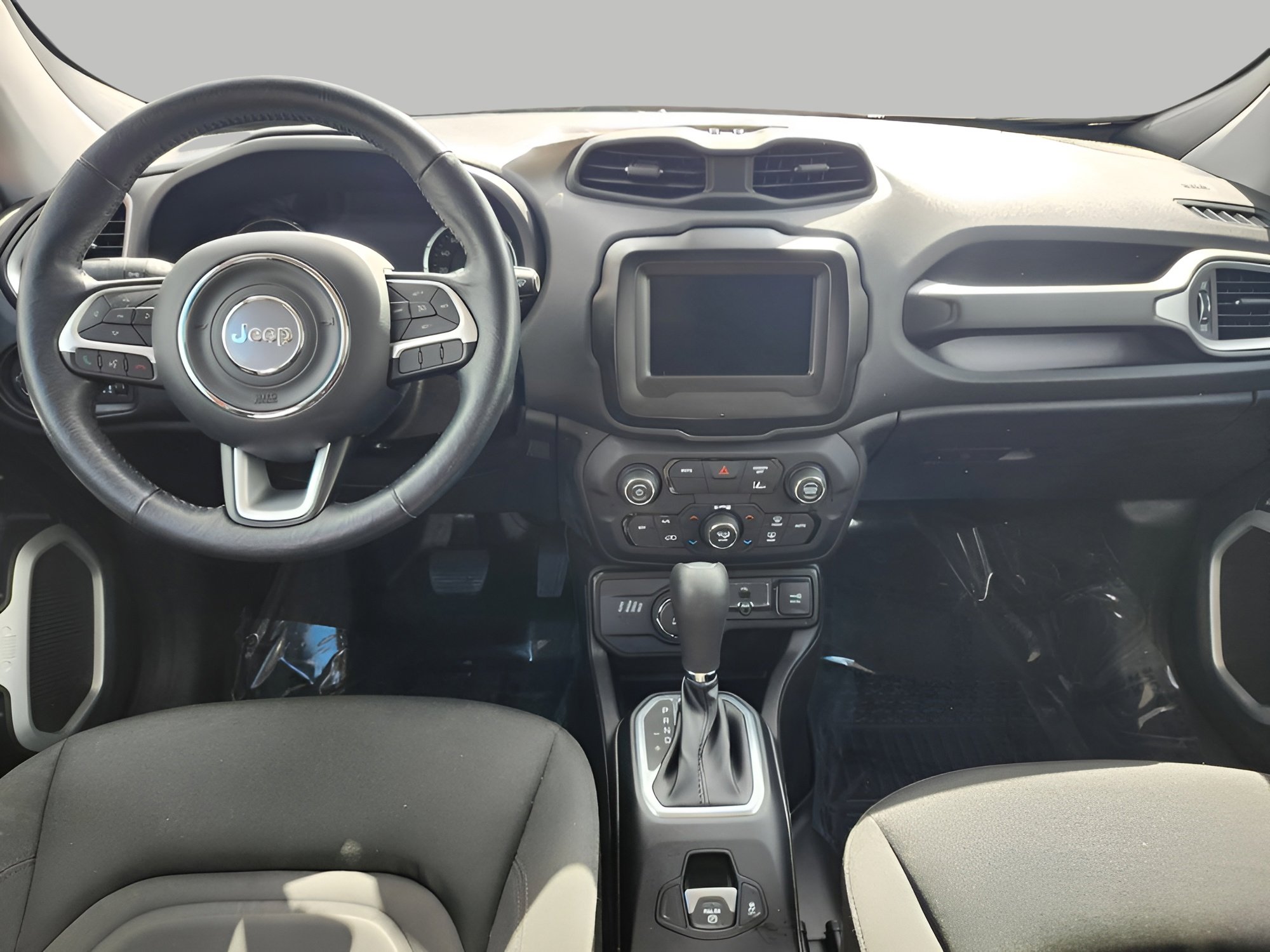 Used 2021 Jeep Renegade Latitude w/ Convenience Group image 14