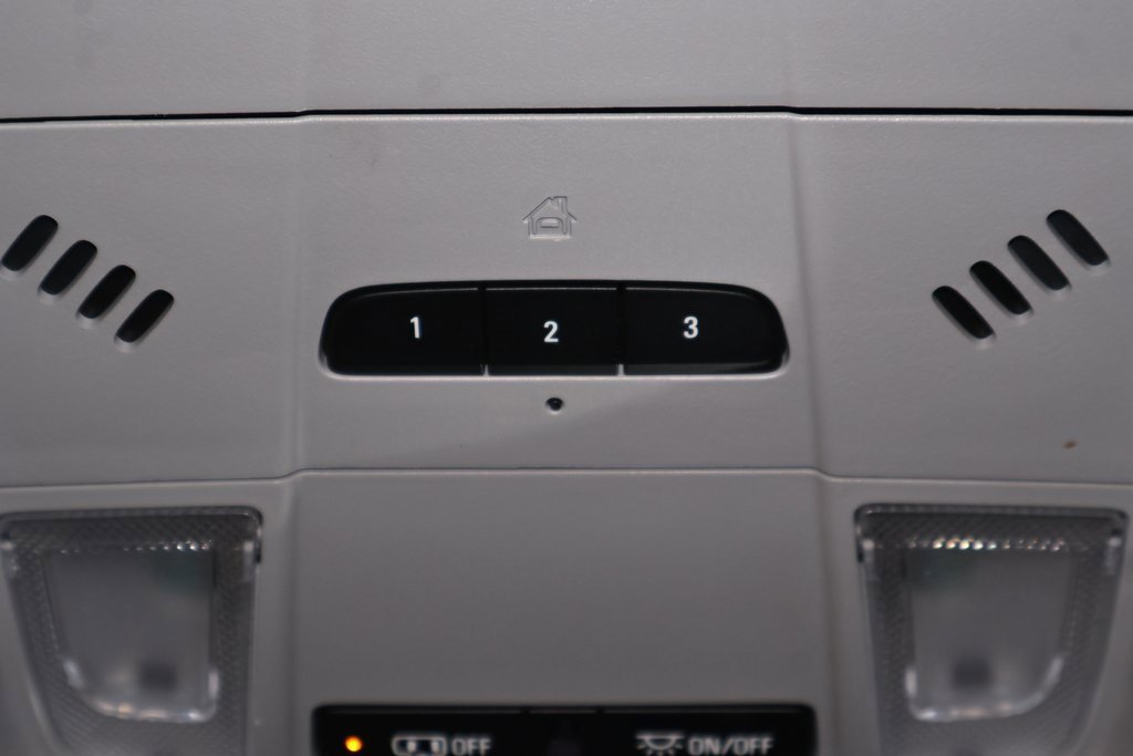 Used 2019 GMC Terrain SLT w/ Preferred Package image 35