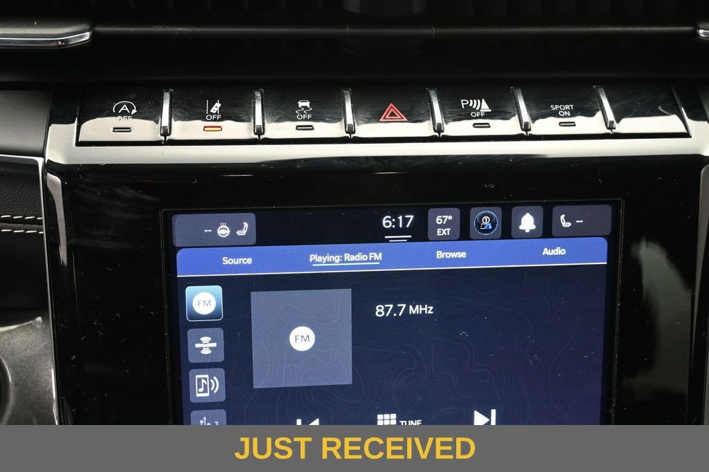 Used 2023 Jeep Grand Cherokee L Laredo AWD/4WD image 11