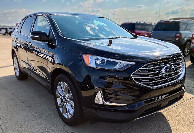 Certified 2024 Ford Edge Titanium AWD/4WD image 8