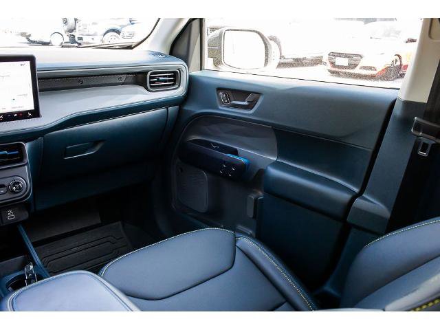Certified 2025 Ford Maverick Lobo AWD/4WD image 15