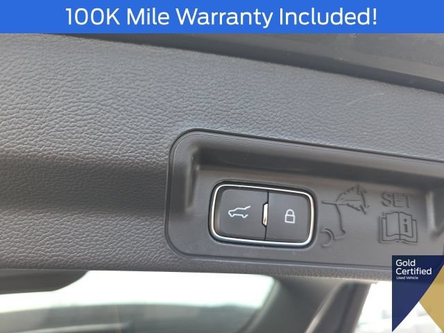 Certified 2023 Ford Explorer XLT RWD image 16