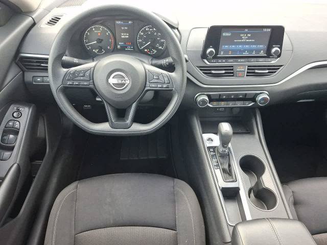 Used 2024 Nissan Altima 2.5 S FWD image 27