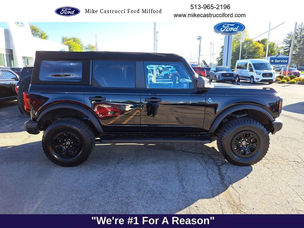 Certified 2024 Ford Bronco Black Diamond image 2