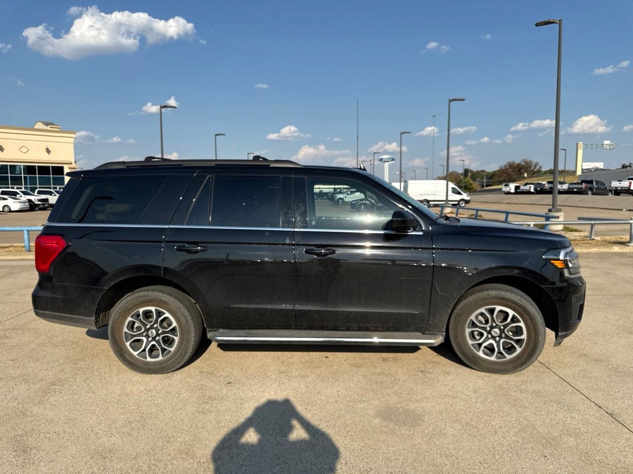 Certified 2023 Ford Expedition XLT AWD/4WD image 18