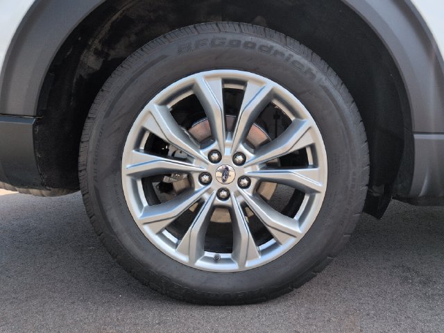 Certified 2021 Ford Explorer XLT w/ Equipment Group 202A AWD/4WD image 12