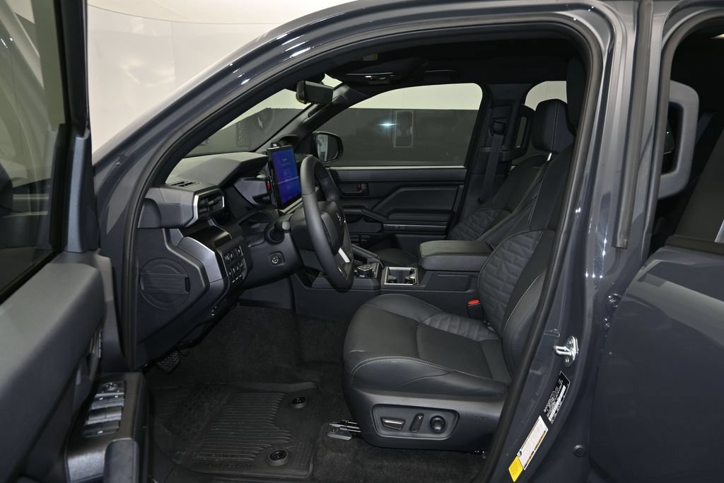 Used 2026 Toyota 4Runner TRD Off-Road Premium w/ Tow Technology Package AWD/4WD image 17
