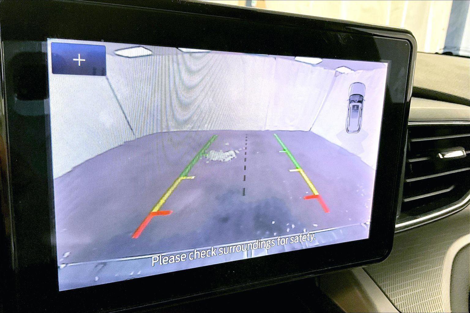 Certified 2023 Ford Explorer XLT w/ Equipment Group 202A image 20