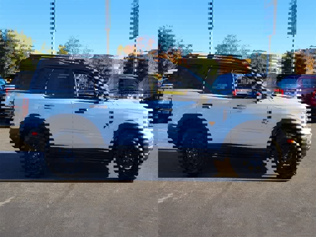 Certified 2025 Ford Bronco Sport Badlands image 6