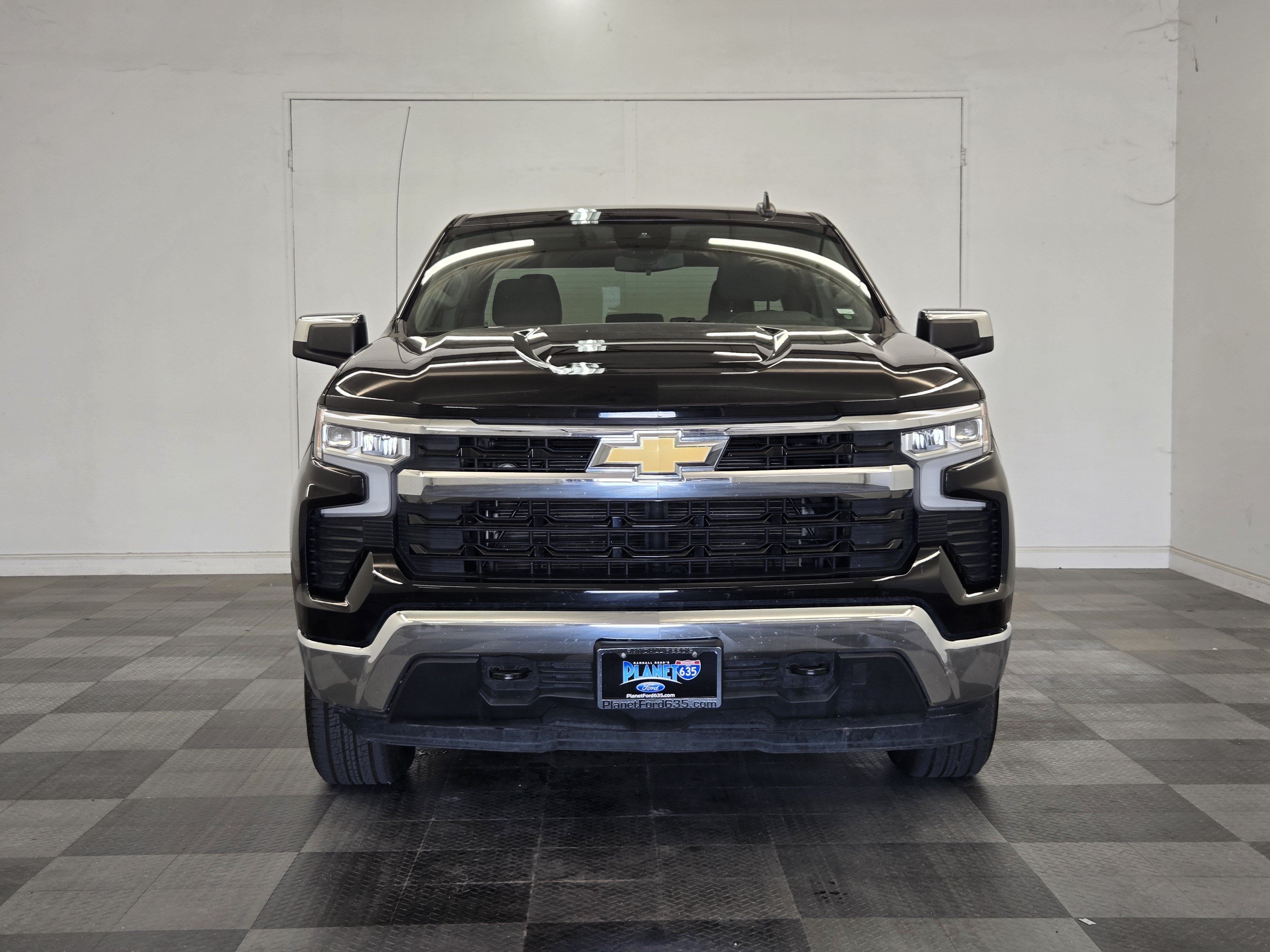 Used 2025 Chevrolet Silverado 1500 LT AWD/4WD video 2